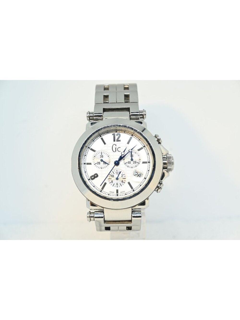 Gc Guess Collection G34500G1 Mens Chrono White Dial Stainless Steel Watch 41mm